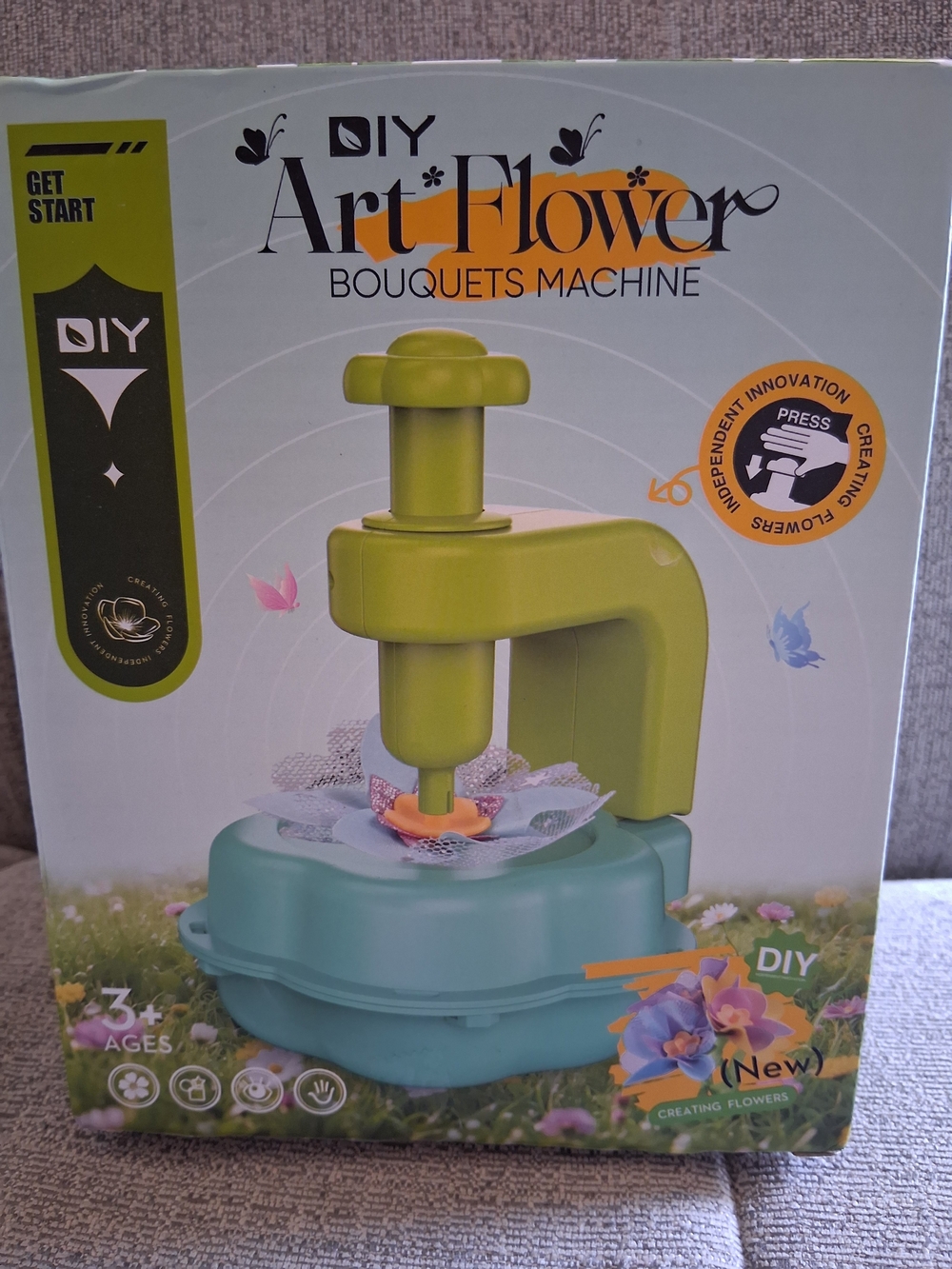 DIY Art Flower Bouquets Machine - Multicolor Kids Craft Set 3+ Ages NIB